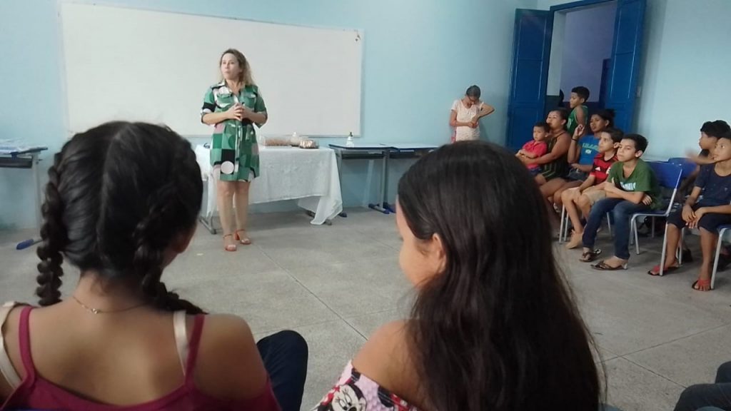 A premiação dos estudantes é resultado do trabalho da professora Lúcia Lobato, docente das turmas do 5º ano.