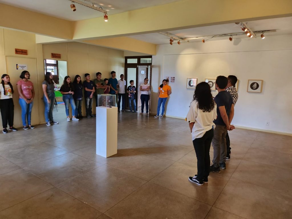 A exposição Afrográfica fica aberta à visitação até o dia 5 de junho, na Galeria do Liceu da Escola Mestre Raimundo Cardoso, em Icoaraci.