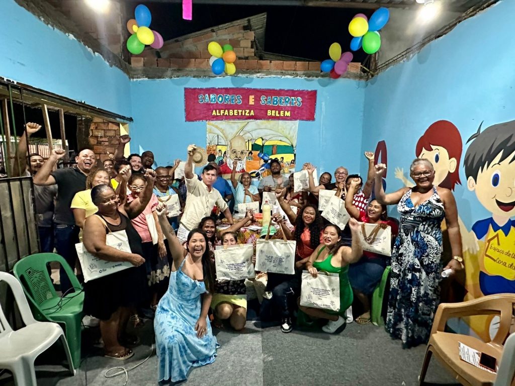 Movimento Alfabetiza Belém chega ao bairro da Pratinha com duas novas turmas da Alfabetização de Adultos, Jovens e Idosos.