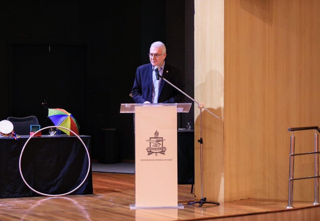 O reitor da UFPA, Nazaré Tourinho, participou dos debates que focaram na educação infantil como um todo