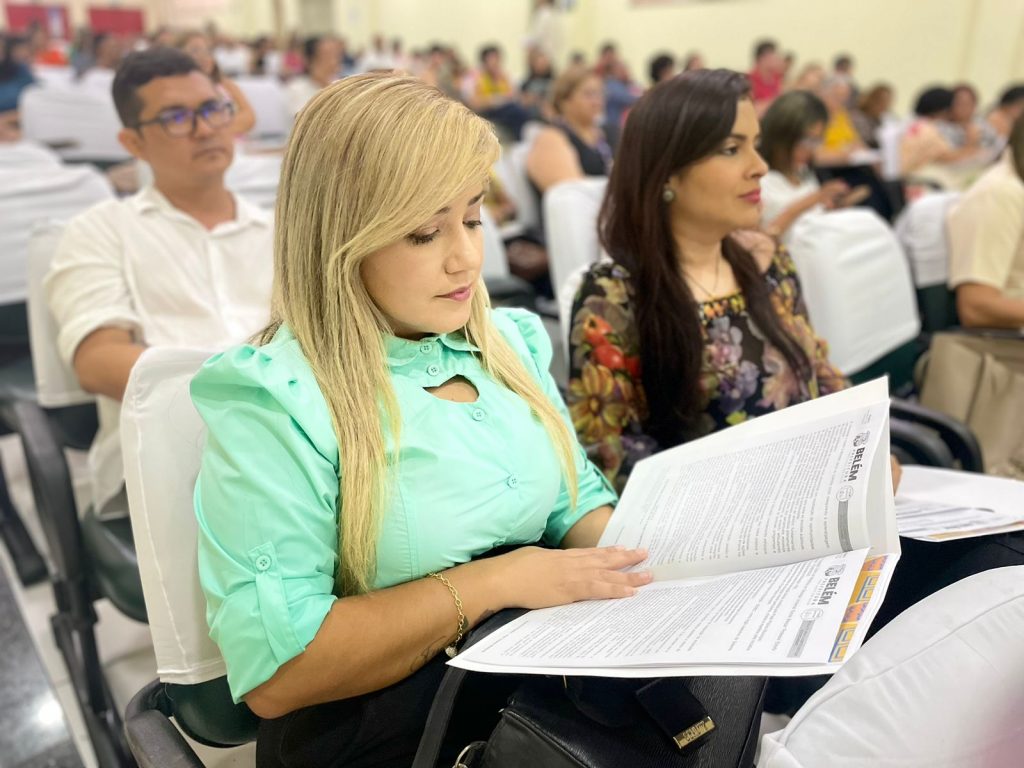 As diretoras Carine Coelho e Joyce Profeta contaram que a formação fornece vários conhecimentos para os novos gestores e é um diferencial importante nesta gestão da Prefeitura