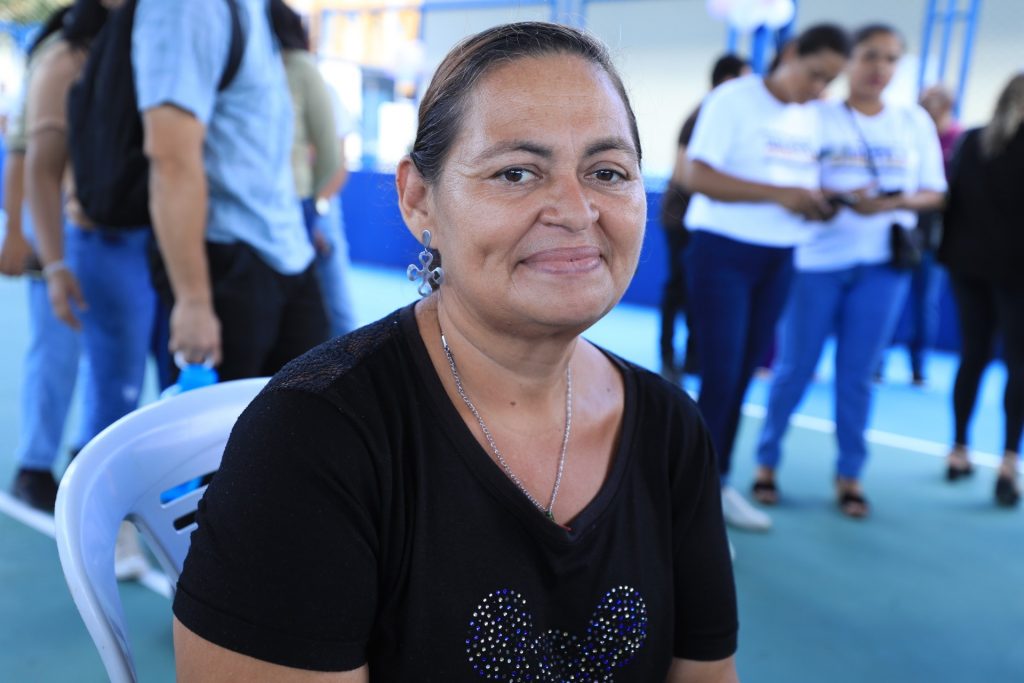 Alessandra Beckman é avô de um estudante da Escola Donatila Lopes e diz que agora o local está muito melhor.