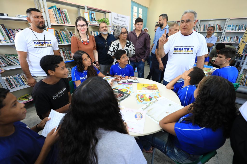 A Escola Donatila Lopes ganhou novas instalações hidrossanitárias; elétricas, climatização, revitalização da quadra de esportes, refeitório, piso de alta resistência; passarelas, além de reformas do laboratório de informática, cozinha, despensa e dos banheiros; além de novo calçamento e pintura nova